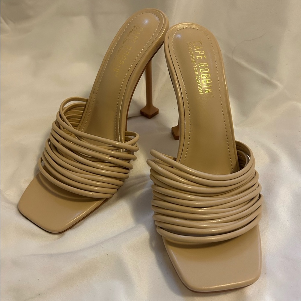 Size 7 never worm